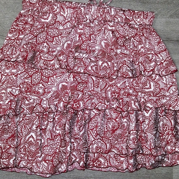 WhoWhatWear Cranberry & White Boho Skirt Sz M - Picture 2 of 5